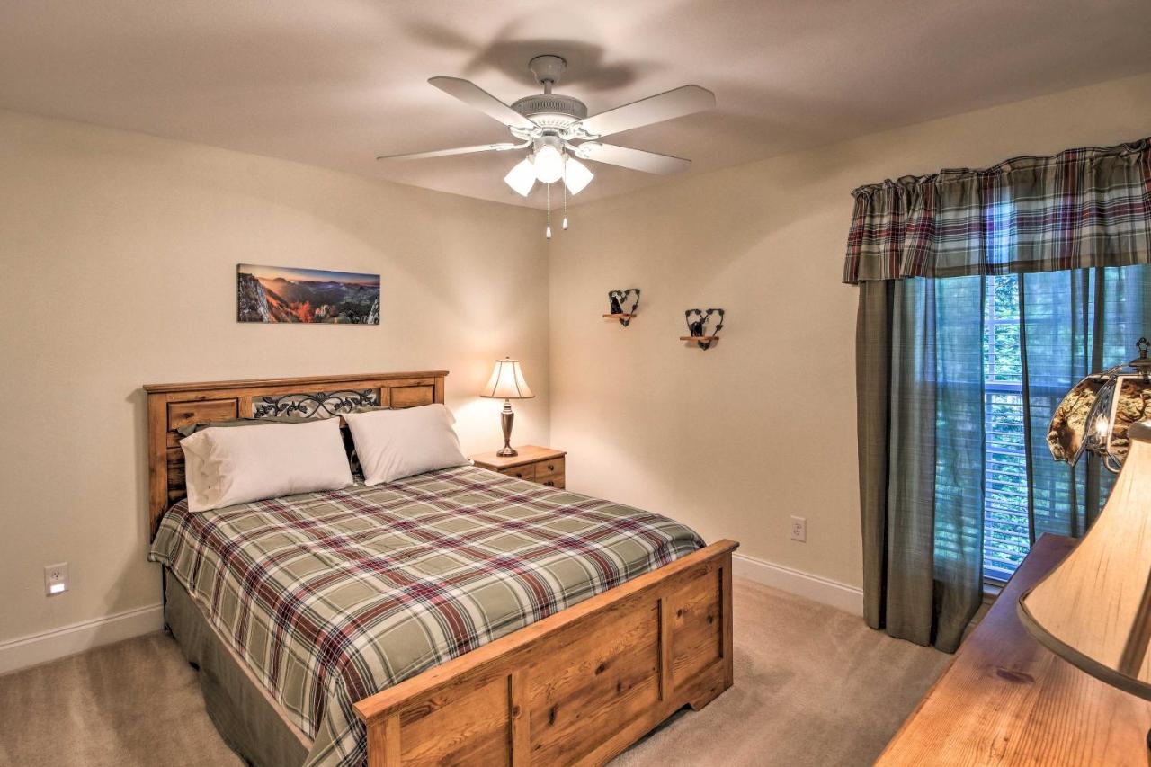 Blairsville Home With Deck And Stunning Mountain Views Hood Екстер'єр фото